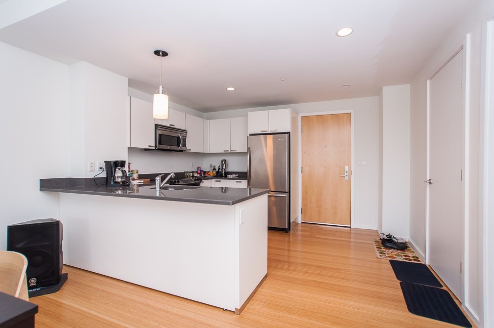 2 Earhart Street # 411