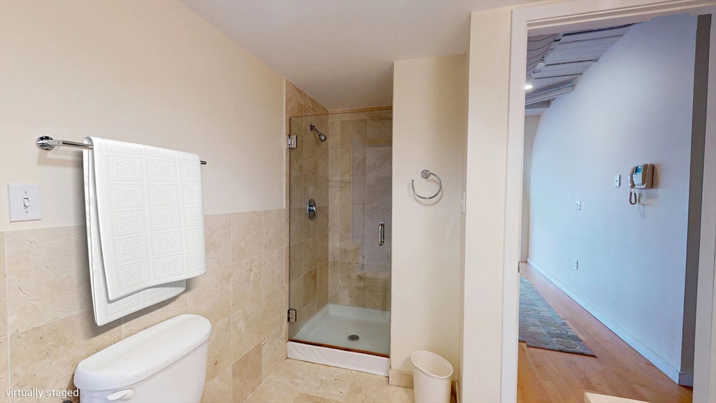 210 South St # 5 Unit: 10-5