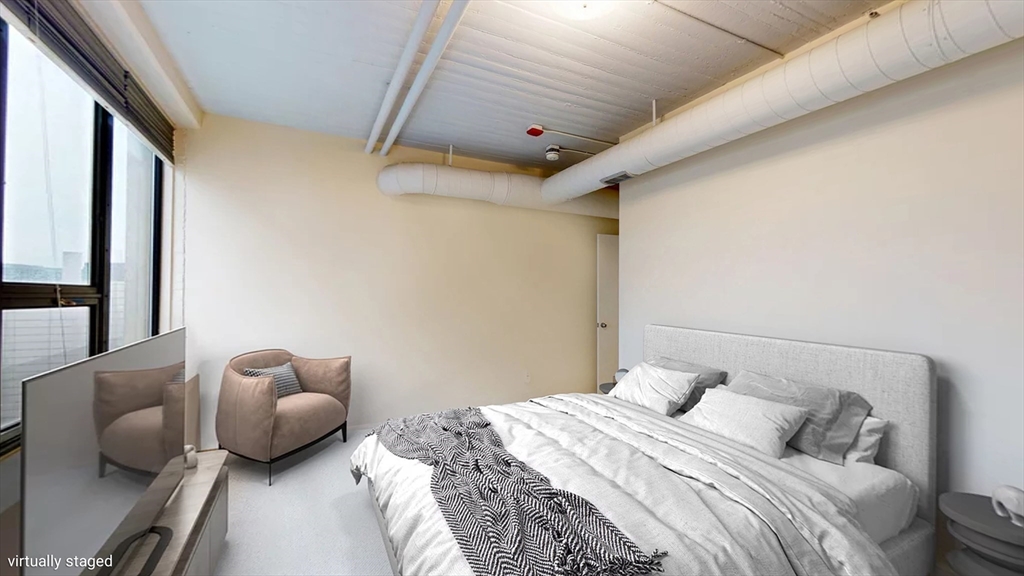 210 South St # 5 Unit: 10-5