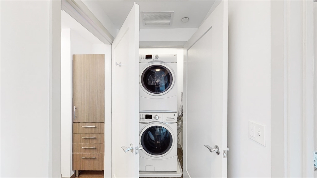 180 Telford Street # 504