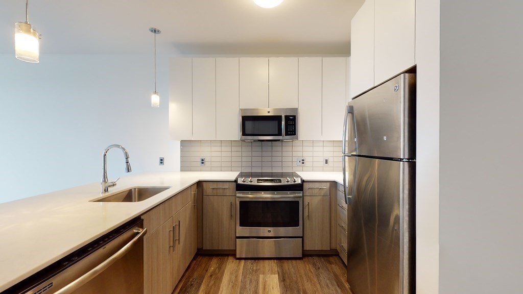 180 Telford St # 604