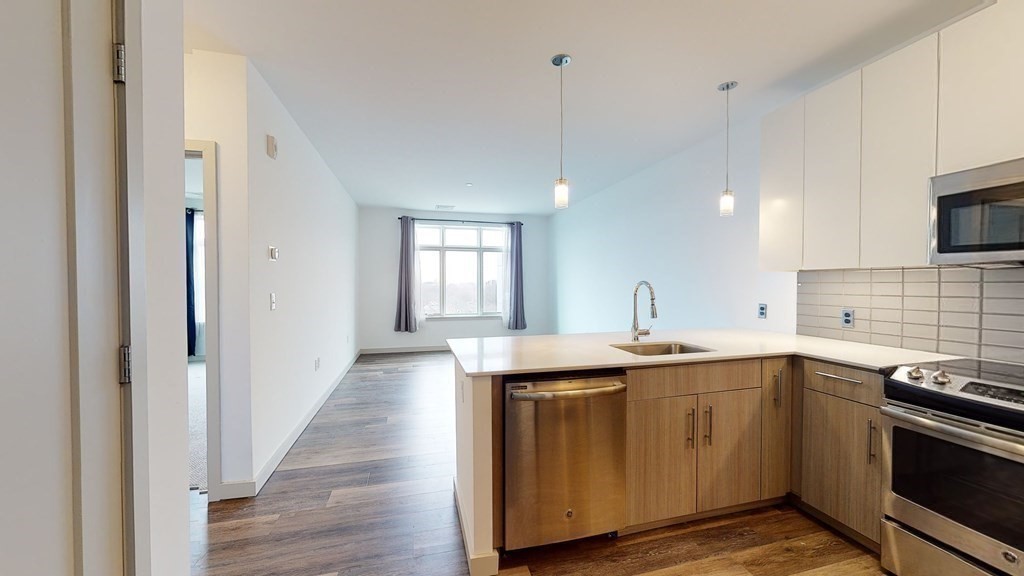 180 Telford St # 604