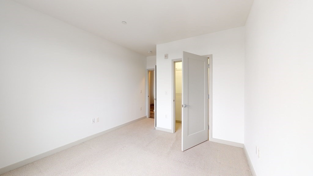 180 Telford St # 604