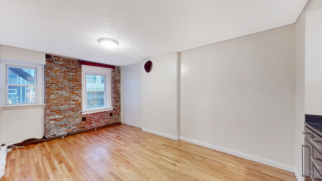 40 Batterymarch Street # 2