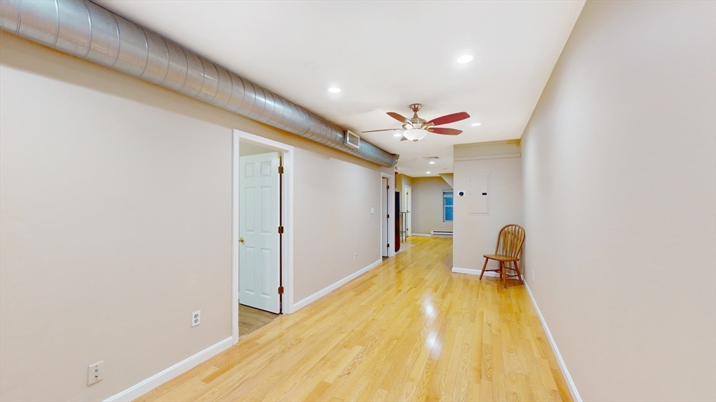 40 Batterymarch Street # 3