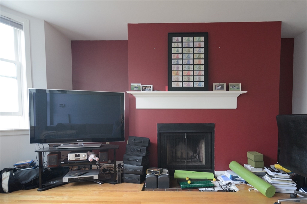 345 Harvard Street # B207