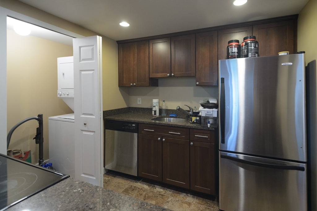 345 Harvard Street # B207