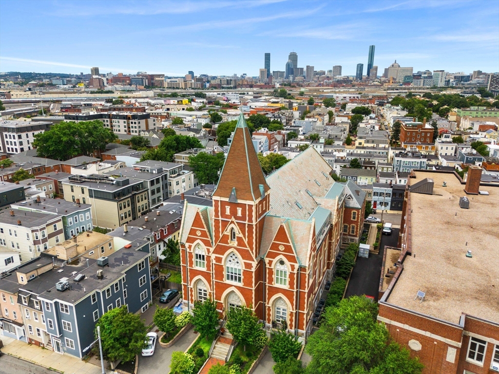 225 Dorchester St # 13