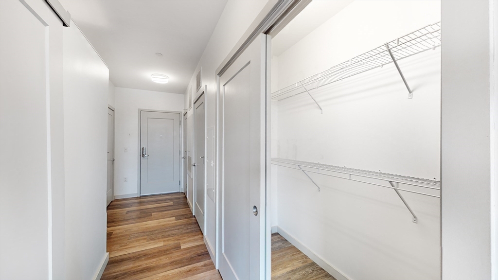 180 Telford Street # 13 Unit: 3-13