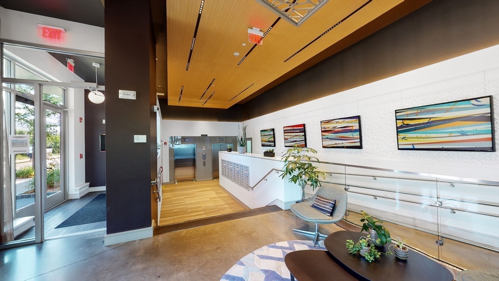 180 Telford Street # 13 Unit: 3-13