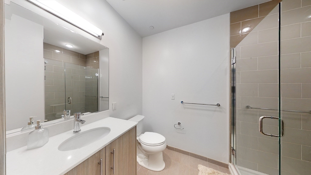 180 Telford Street # 13 Unit: 3-13