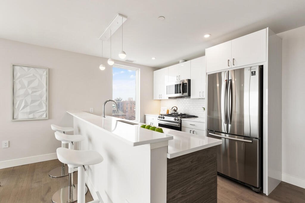 398 Cambridge Street # 403