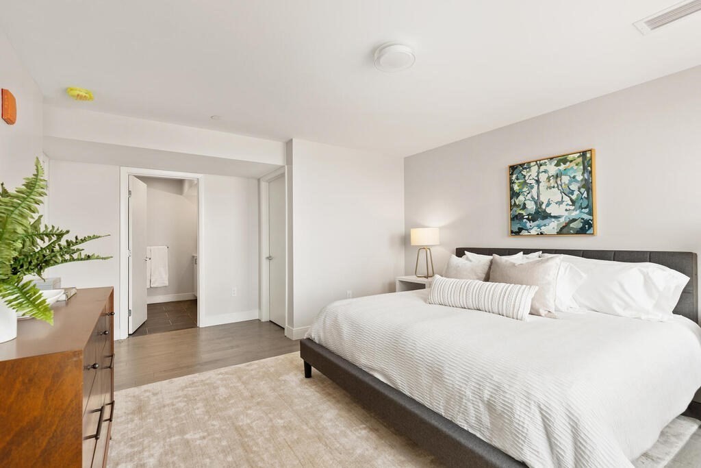 398 Cambridge Street # 403