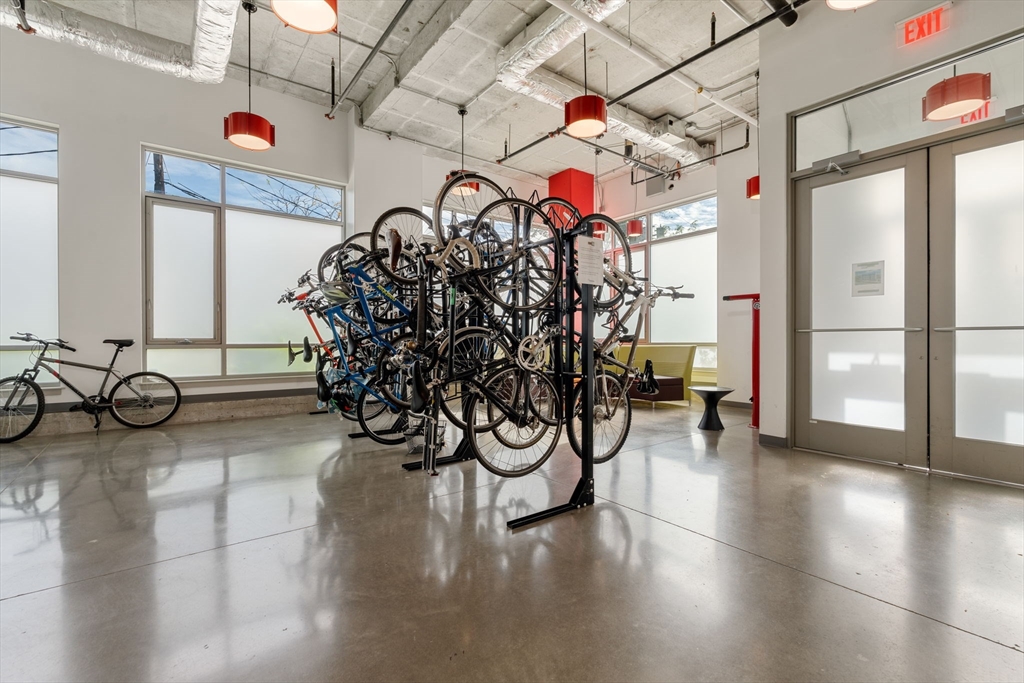 180 Telford Street # 417