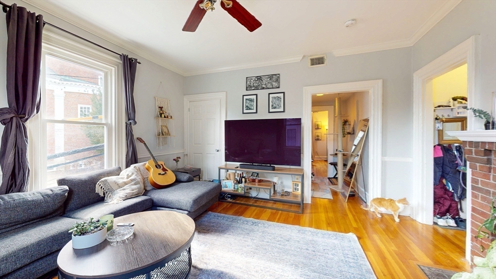96 Seaverns Ave # 2