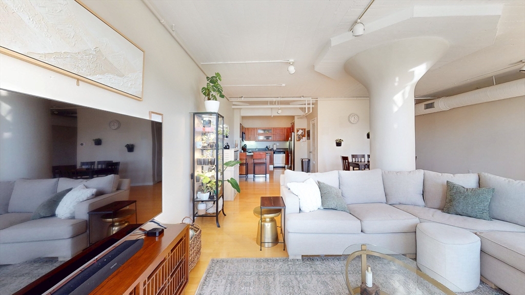 210 South Street # 4 Unit: 3-4