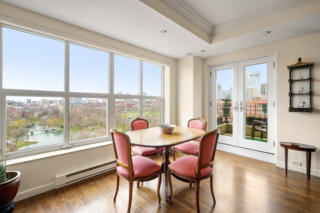 300 Boylston Street # 1206