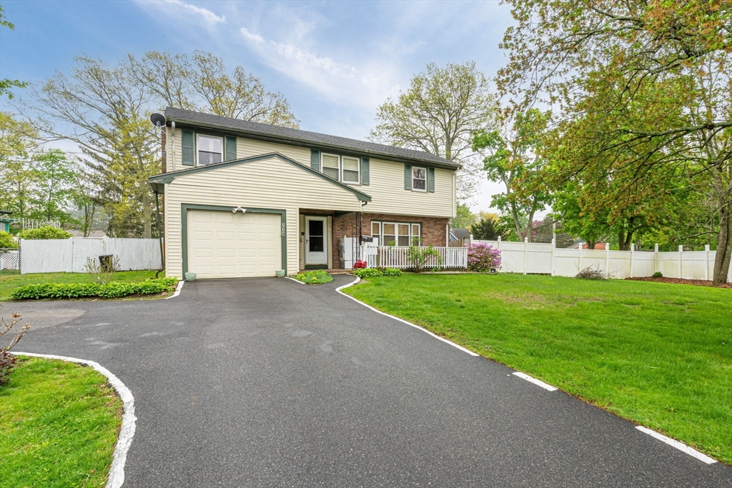 114 Crickett Rd