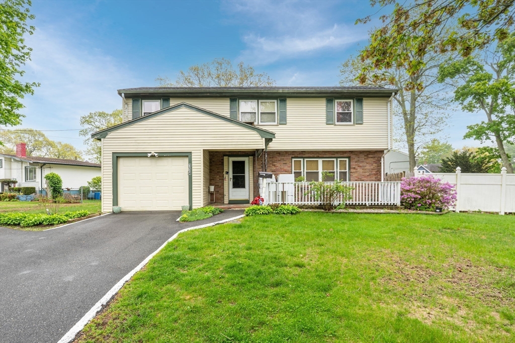 114 Crickett Rd