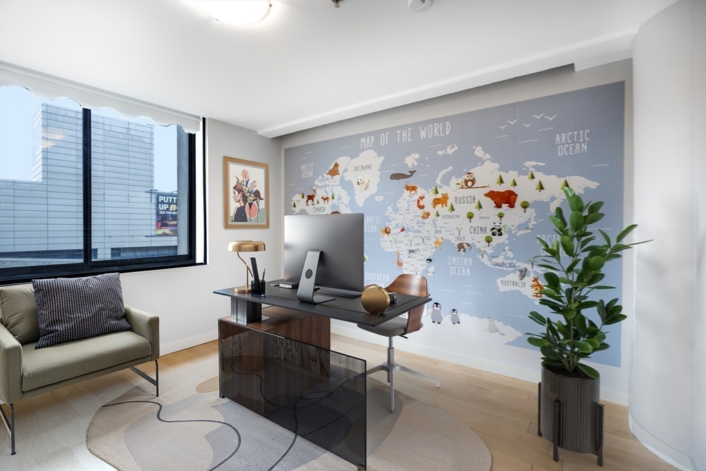 210 South Street # 605