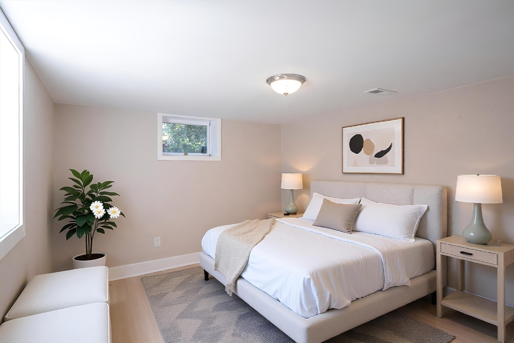 8 Teresa Circle
