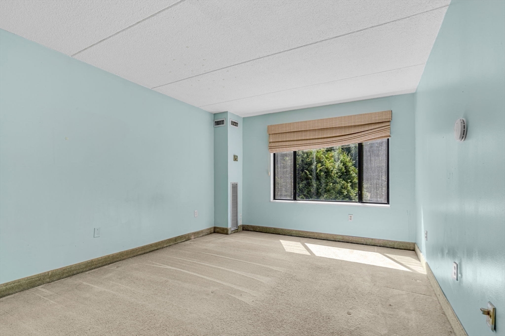 1550 Worcester Road # 101