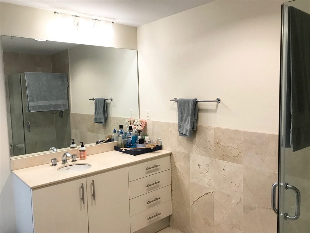 210 South Street # 4 Unit: 10-4