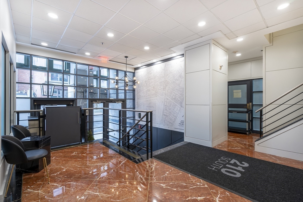 210 South Street # 4 Unit: 10-4