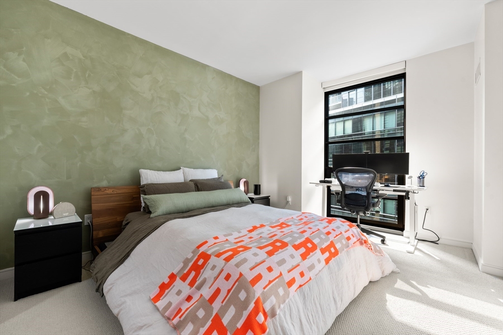 580 Washington # 611