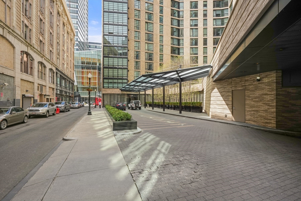 580 Washington # 611