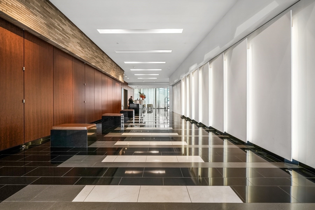 580 Washington # 611