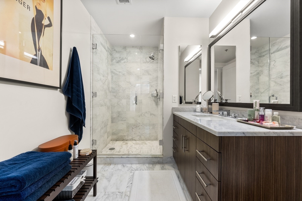 580 Washington # 611