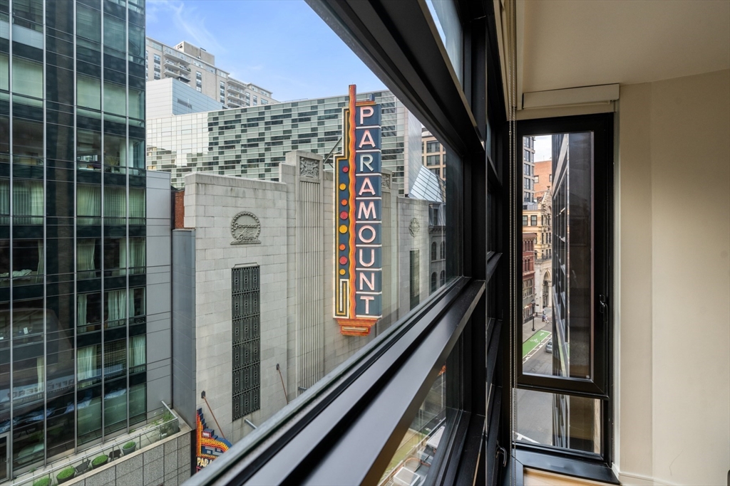 580 Washington # 611