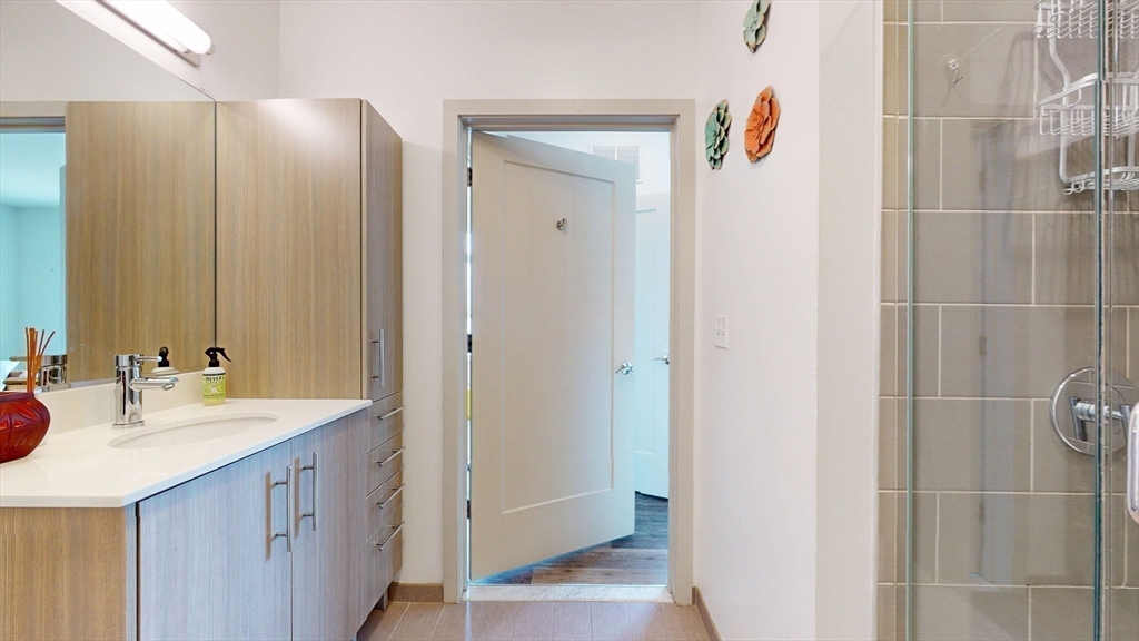 180 Telford Street # 5