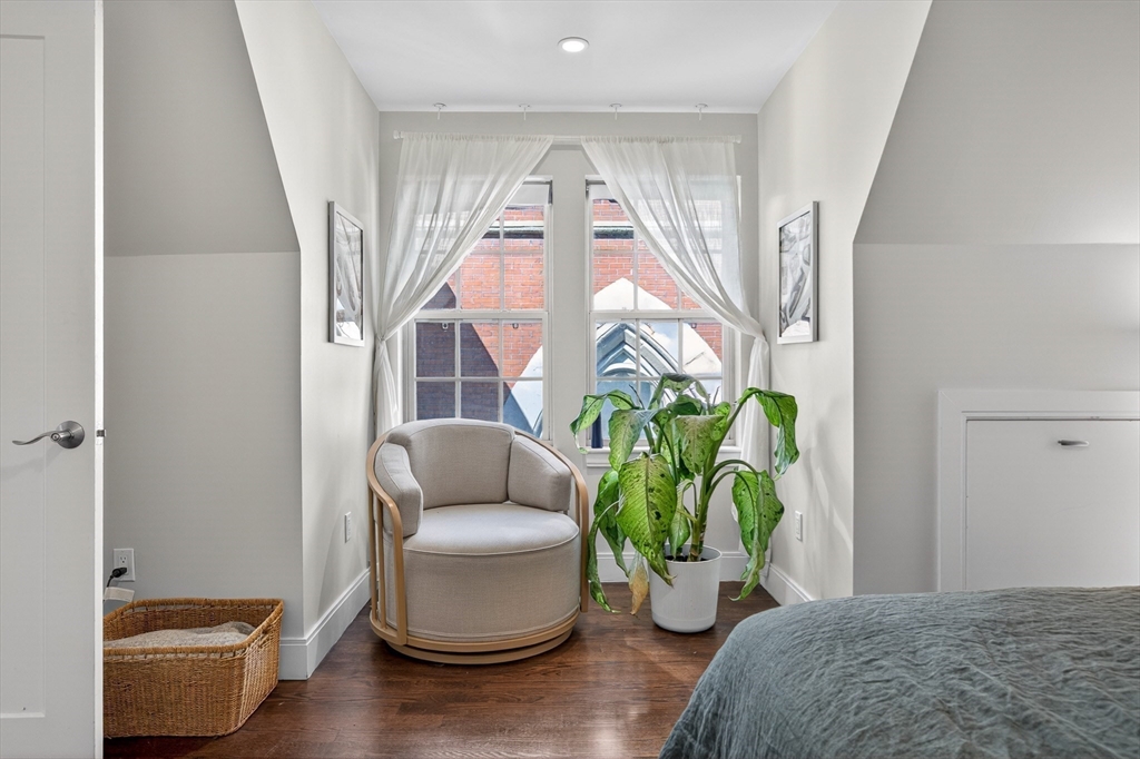 225 Dorchester St # 15