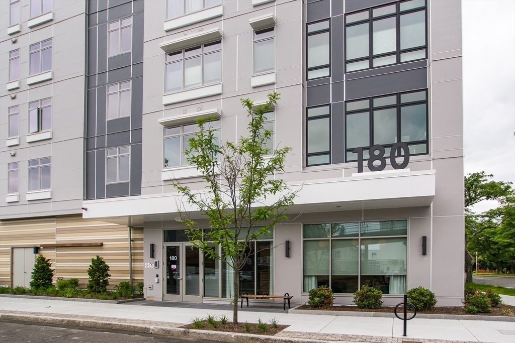 180 Telford Street # 509
