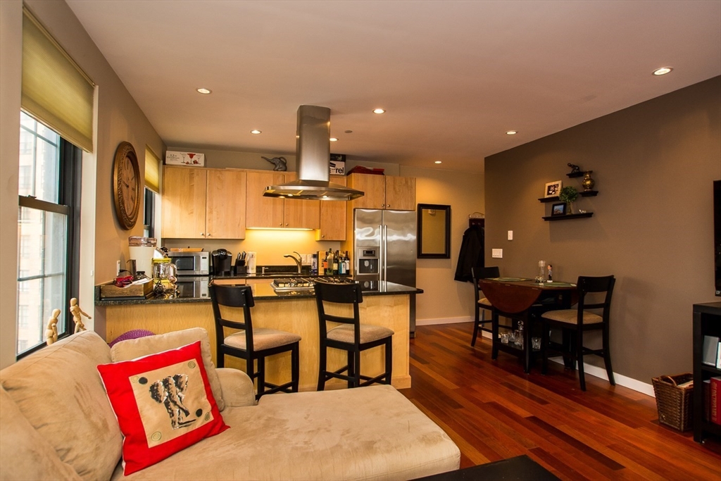 99-105 Broad St # 8D