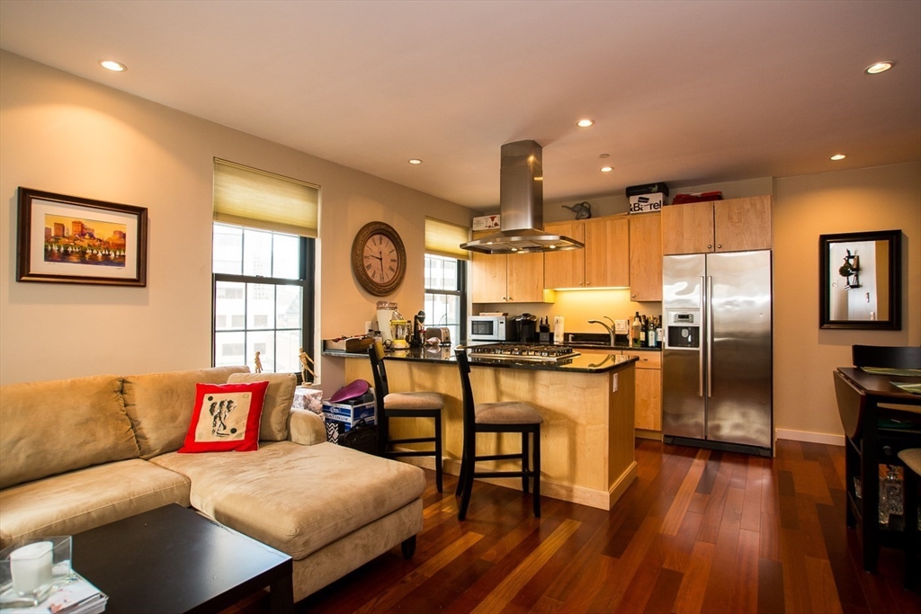 99-105 Broad St # 8D