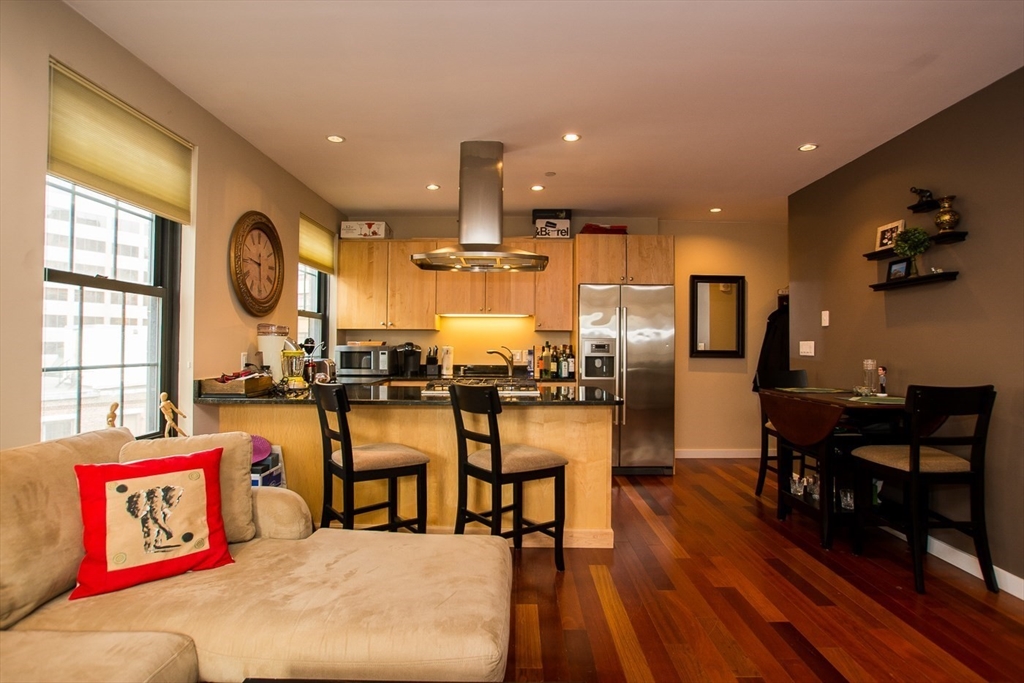 99-105 Broad St # 8D