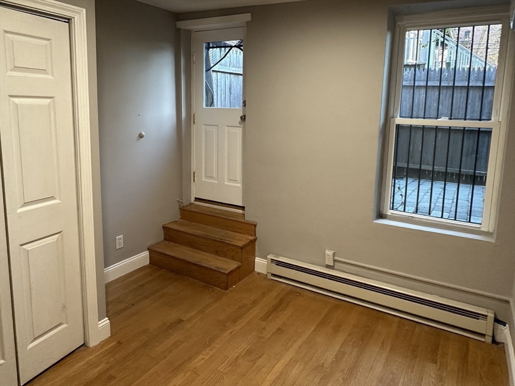 520 Shawmut Ave # 1