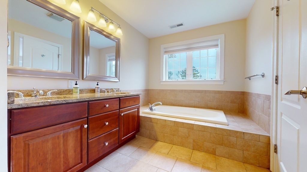 19 Junction Ln # 19