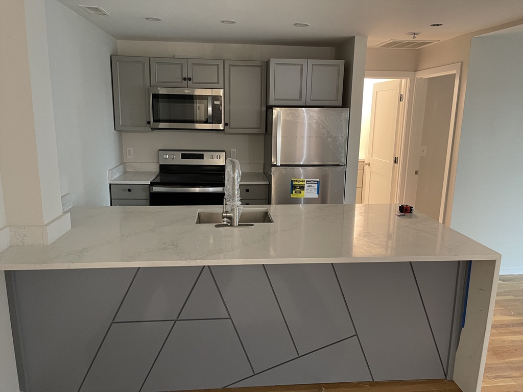 217 Thorndike # 108