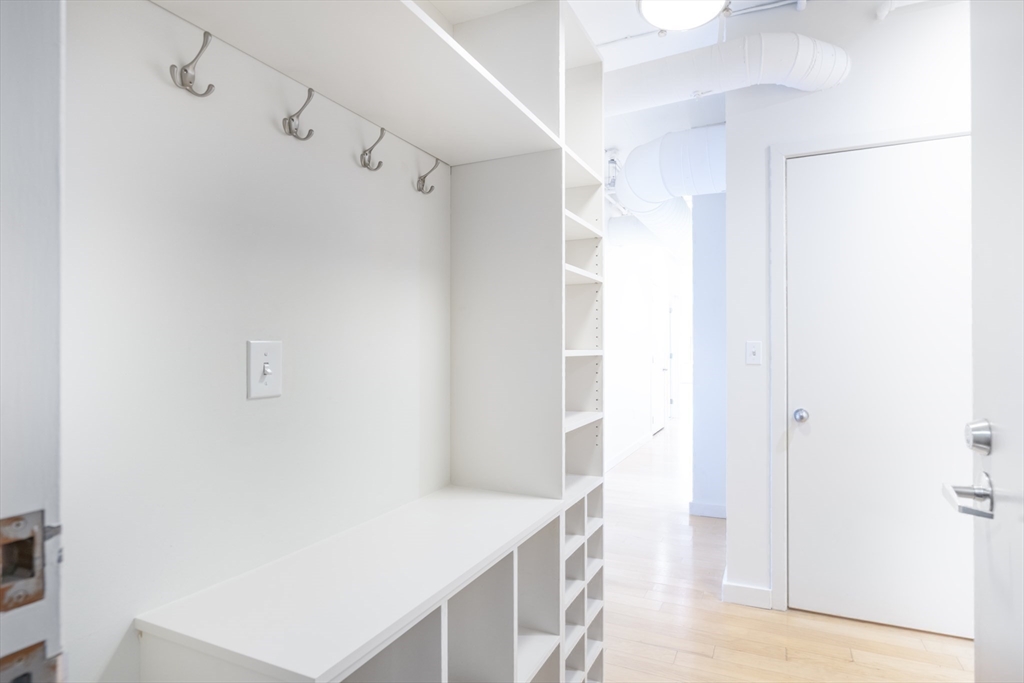210 South Street # 5 Unit: 6-5