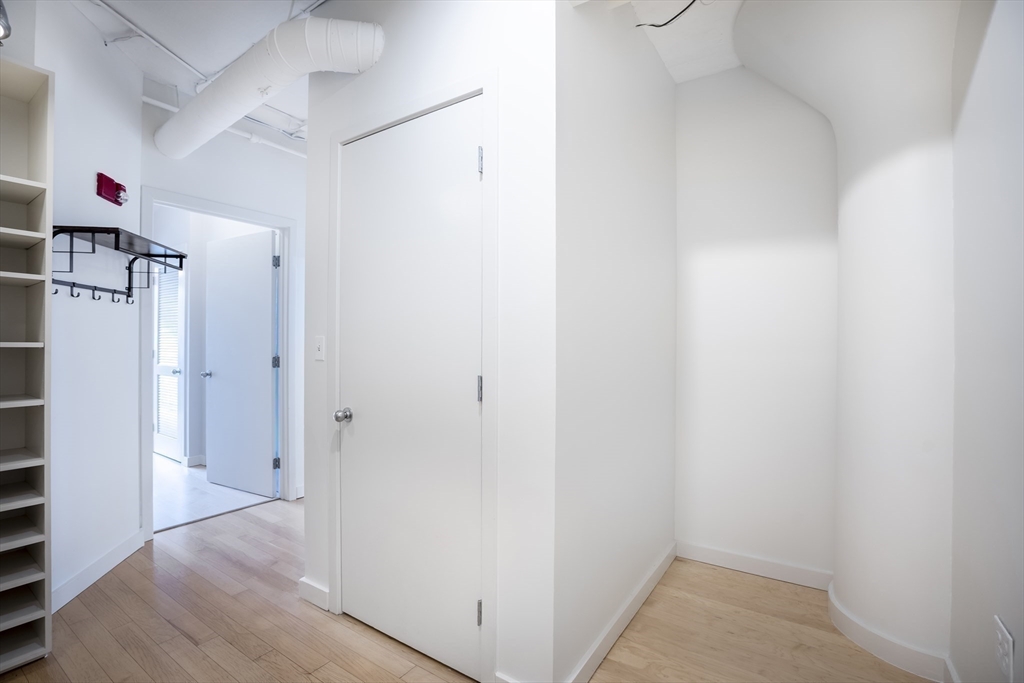 210 South Street # 5 Unit: 6-5