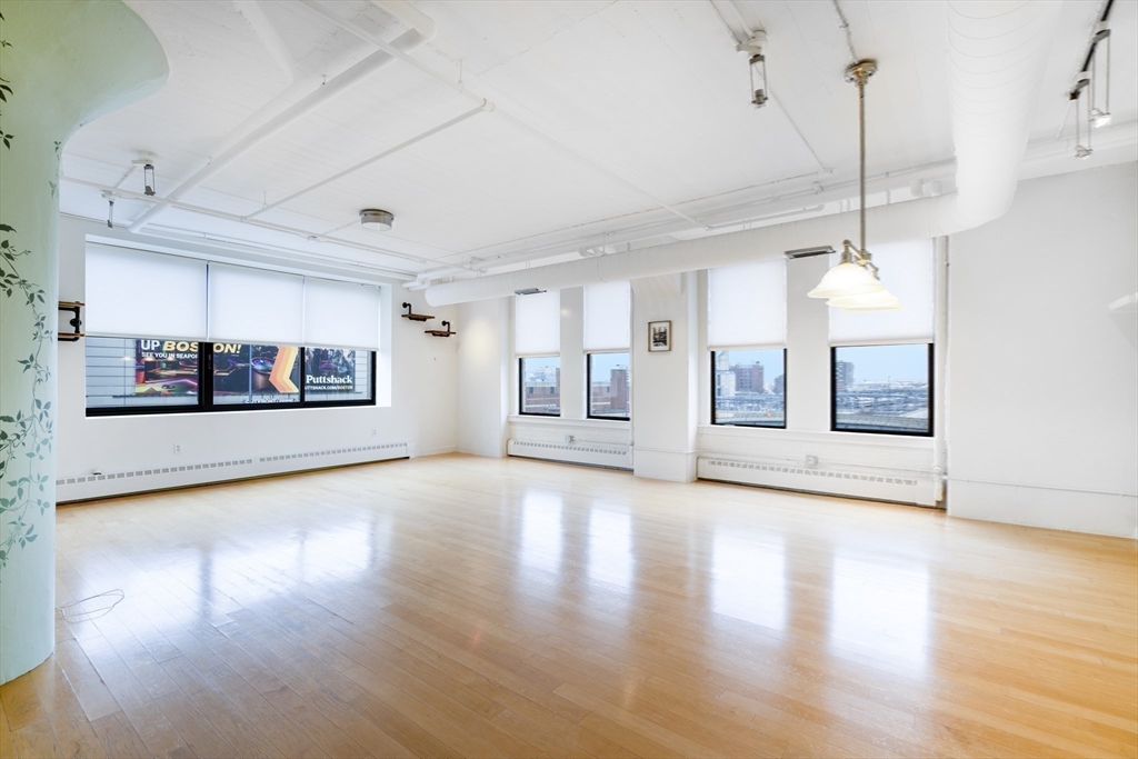 210 South Street # 5 Unit: 6-5