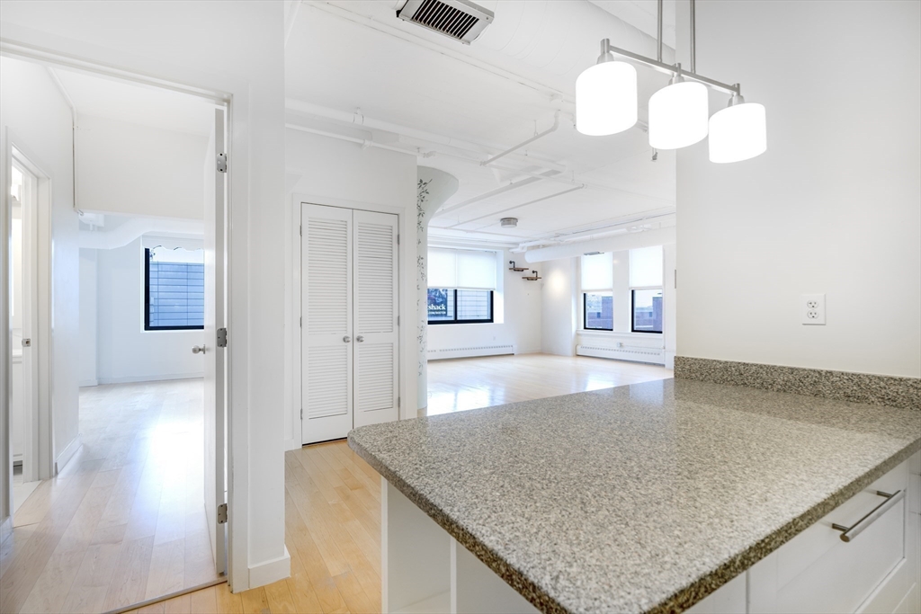 210 South Street # 5 Unit: 6-5