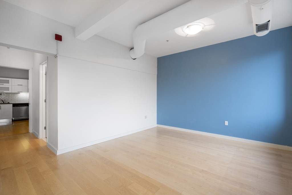 210 South Street # 5 Unit: 6-5
