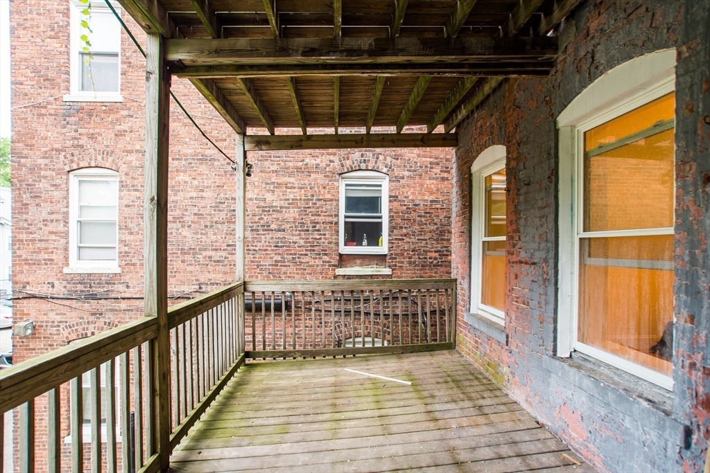 79 Brighton Ave # 2