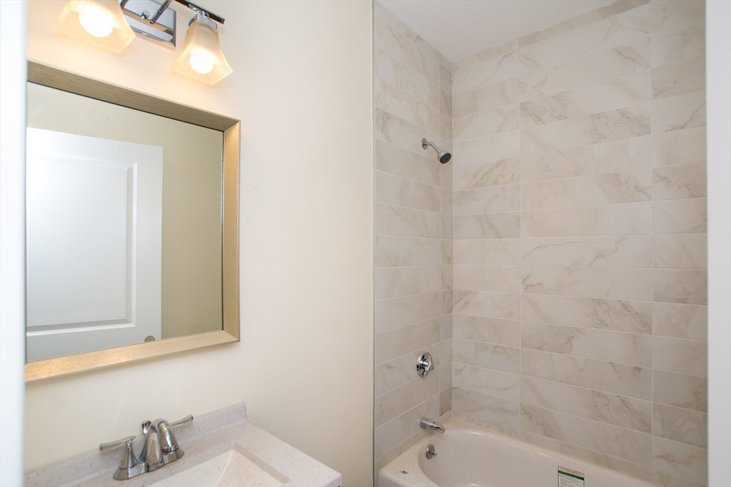 79 Brighton Ave # 2