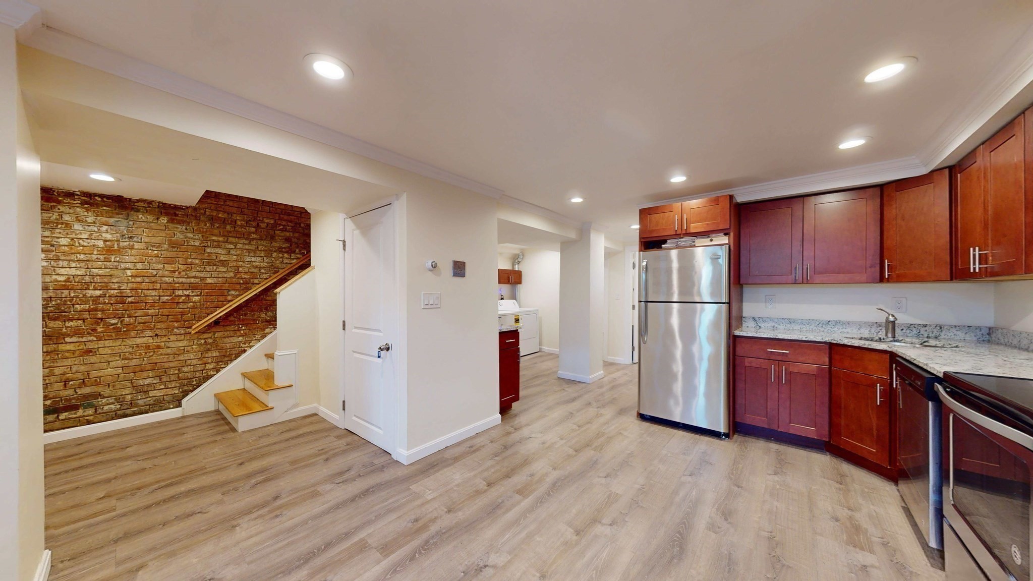 79 Brighton Ave # 1